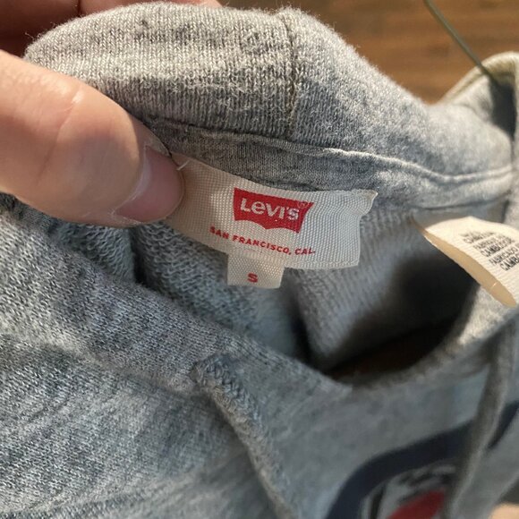 Levi's Cropped Hoodie - Picture 4 of 4